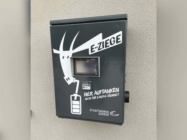 Ladestation_Stadtwerke_Geseke_Hauptstr_4_Ehringhausen_5671