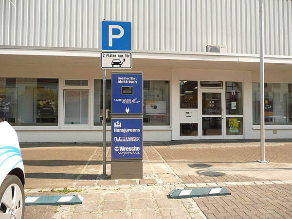 Ladestation_Stadtwerke_Geseke_Muehlenstrasse_11_83